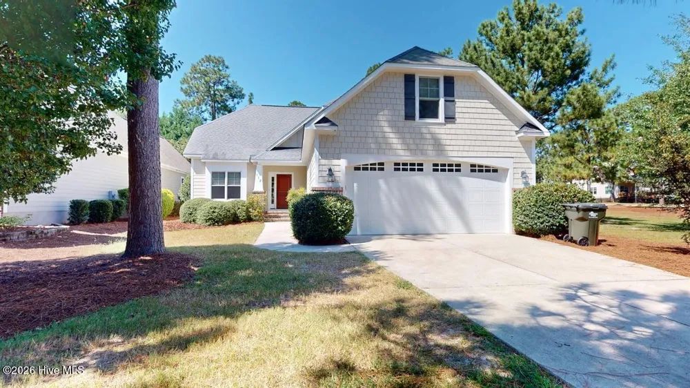 112 S Bracken Fern Lane Southern Pines, NC 28387