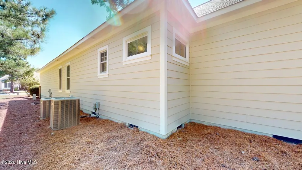 112 S Bracken Fern Lane Southern Pines, NC 28387
