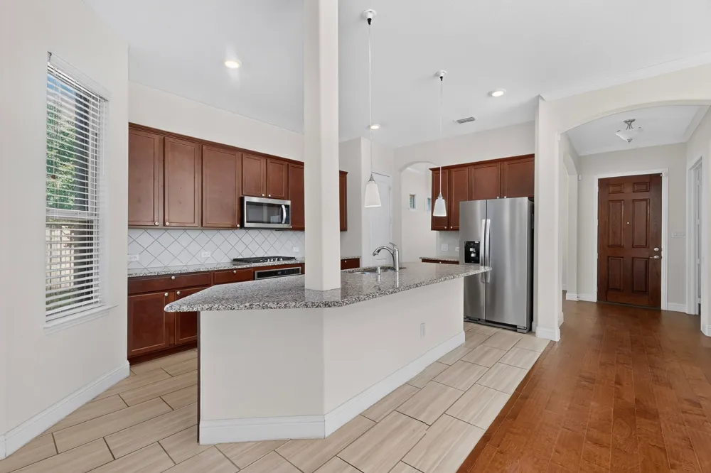 12779 Friar Street Farmers Branch, TX 75234