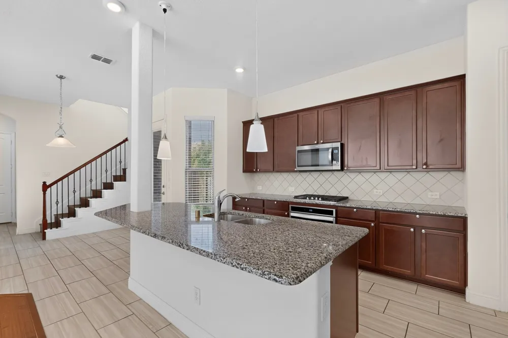 12779 Friar Street Farmers Branch, TX 75234