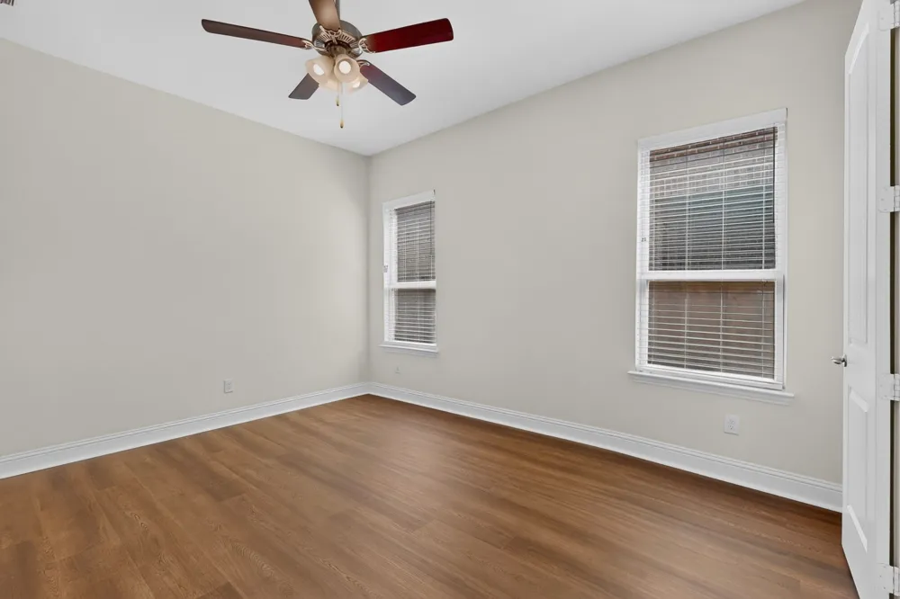12779 Friar Street Farmers Branch, TX 75234