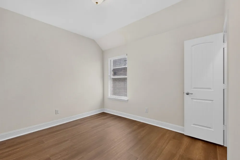 12779 Friar Street Farmers Branch, TX 75234