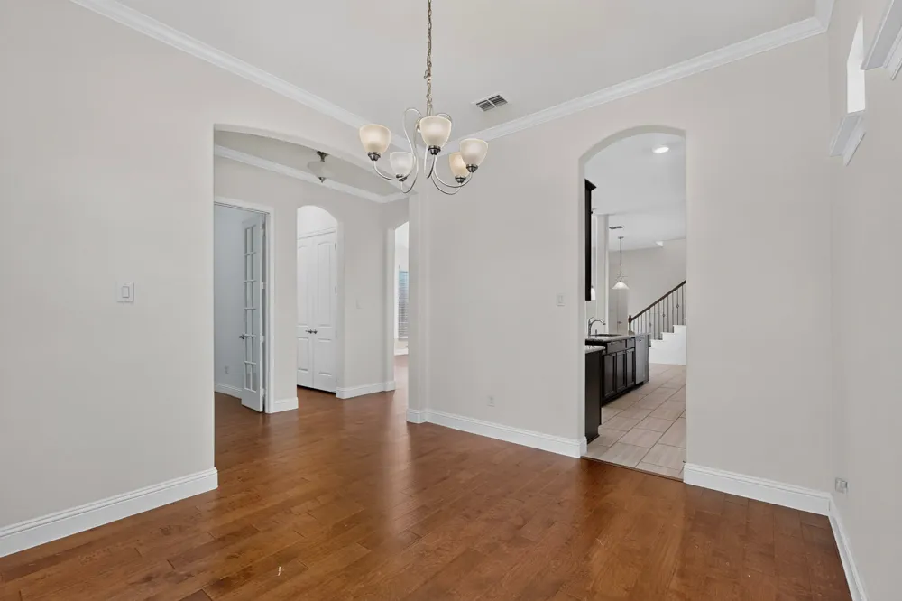 12779 Friar Street Farmers Branch, TX 75234