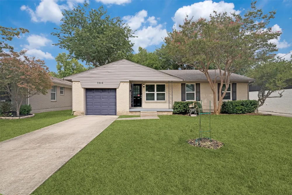 7315 Rutgers Drive Dallas, TX 75214