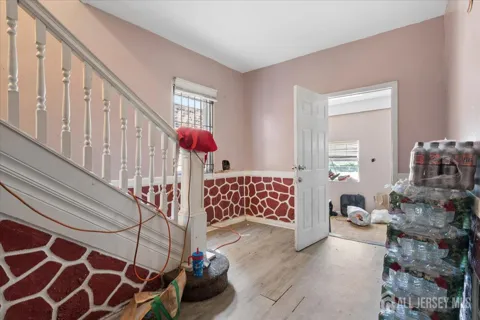308 27th Street