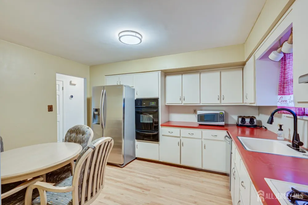 437 Evona Avenue Piscataway, NJ 08854