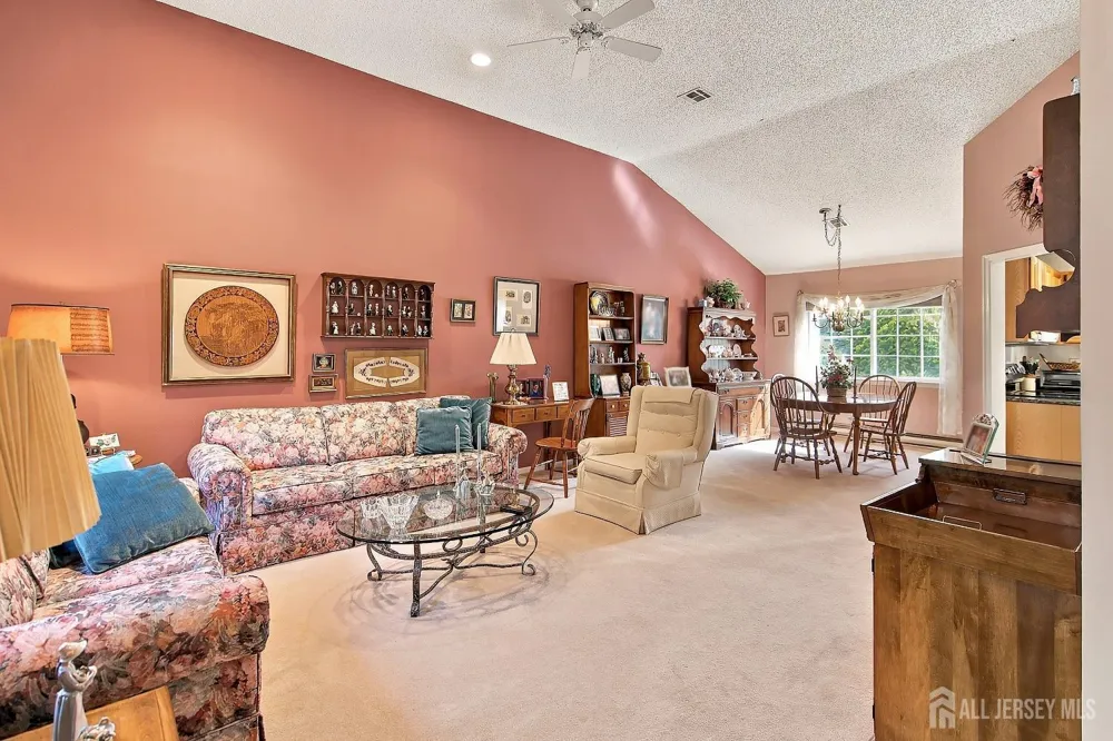 567-B Nutley Drive Monroe, NJ 08831