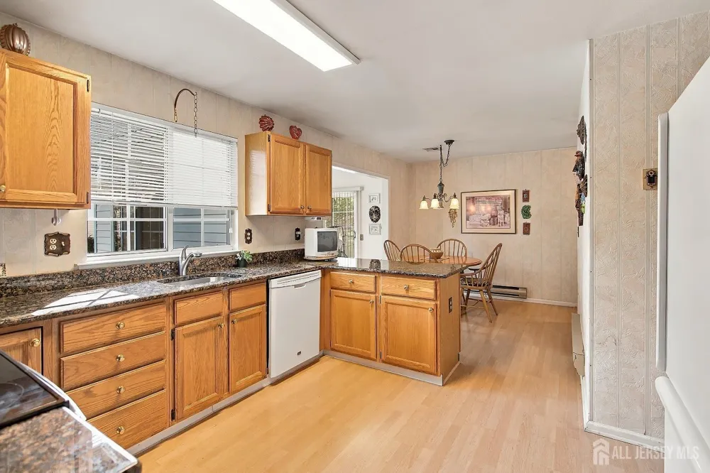 567-B Nutley Drive Monroe, NJ 08831