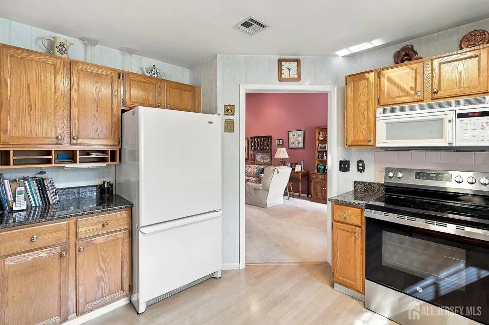 567-B Nutley Drive Monroe, NJ 08831