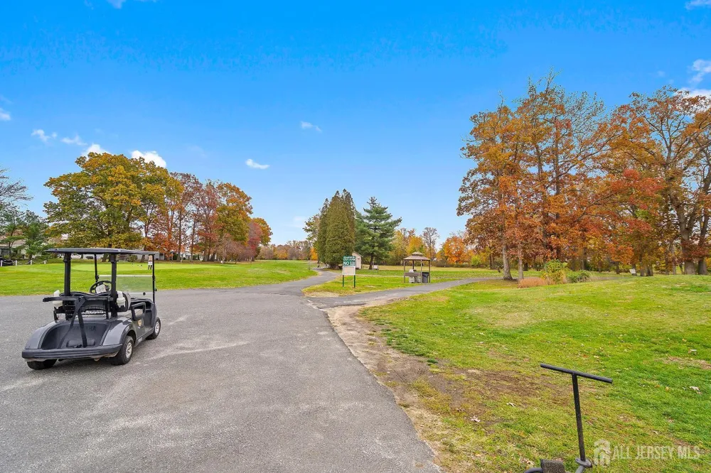 567-B Nutley Drive Monroe, NJ 08831