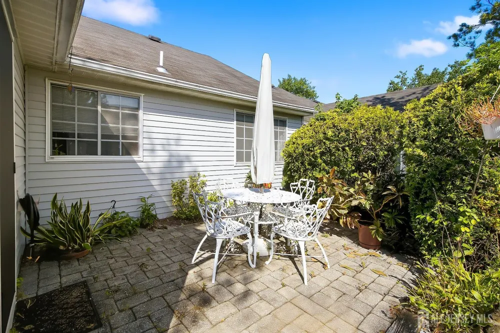 567-B Nutley Drive Monroe, NJ 08831