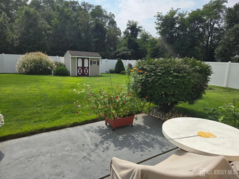 62 Canal Street Sayreville, NJ 08872