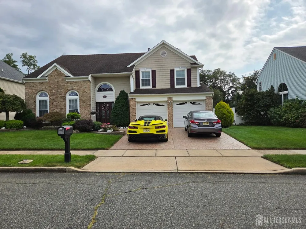 62 Canal Street Sayreville, NJ 08872