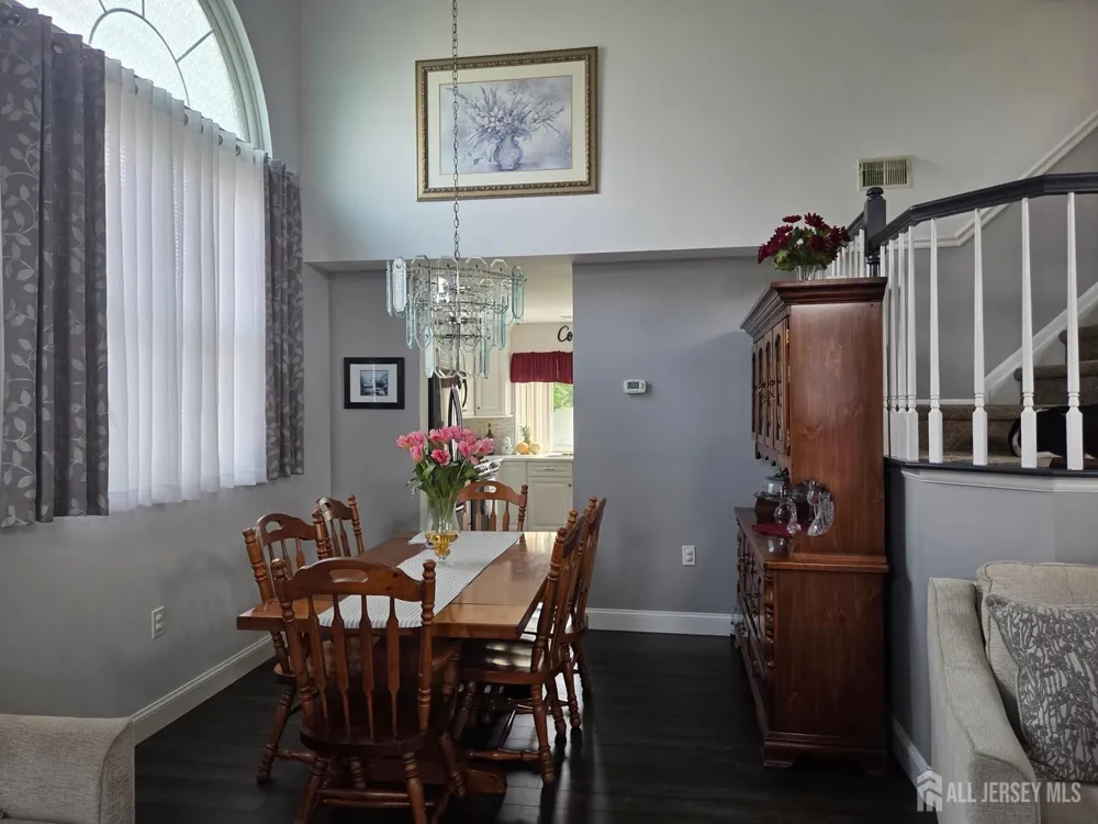 62 Canal Street Sayreville, NJ 08872
