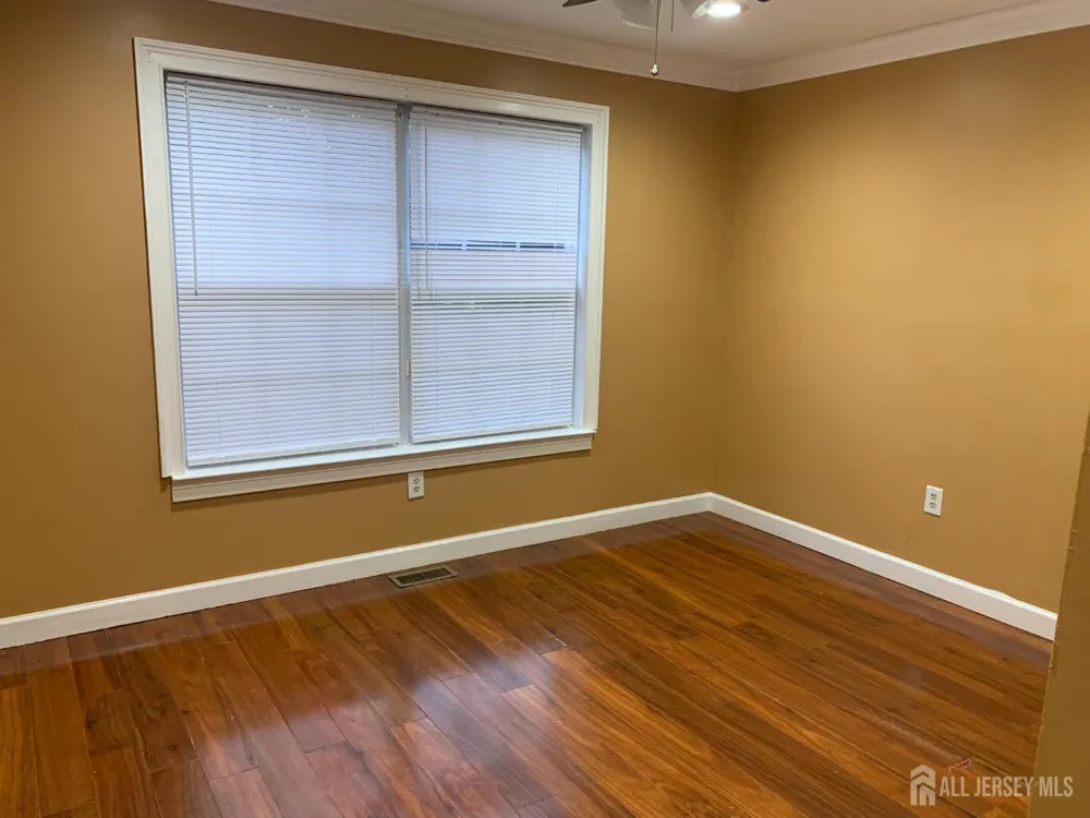 14 Colson Court Piscataway, NJ 08854