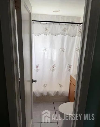 109 Highfield Road Colonia, NJ 07067
