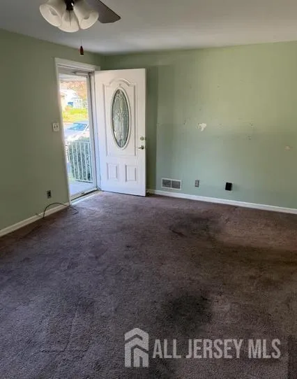 109 Highfield Road Colonia, NJ 07067