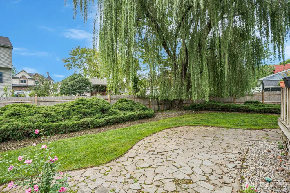 11 Woodrow Wilson Drive Edison, NJ 08820