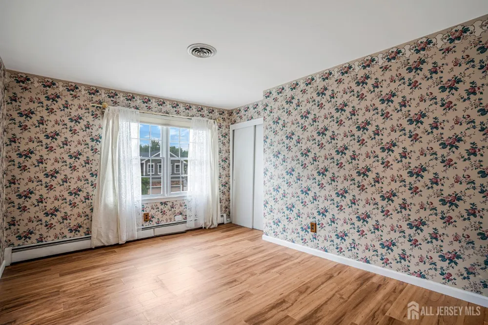 11 Woodrow Wilson Drive Edison, NJ 08820