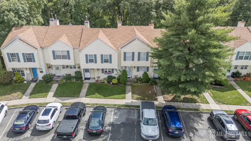725 Darlington Drive Old Bridge, NJ 08857