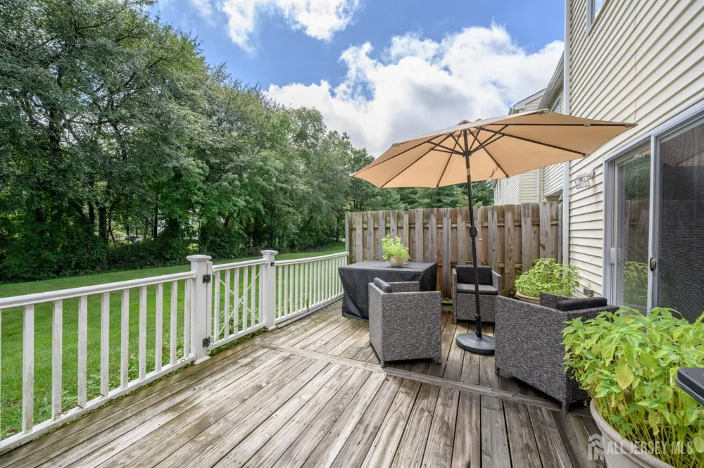 725 Darlington Drive Old Bridge, NJ 08857