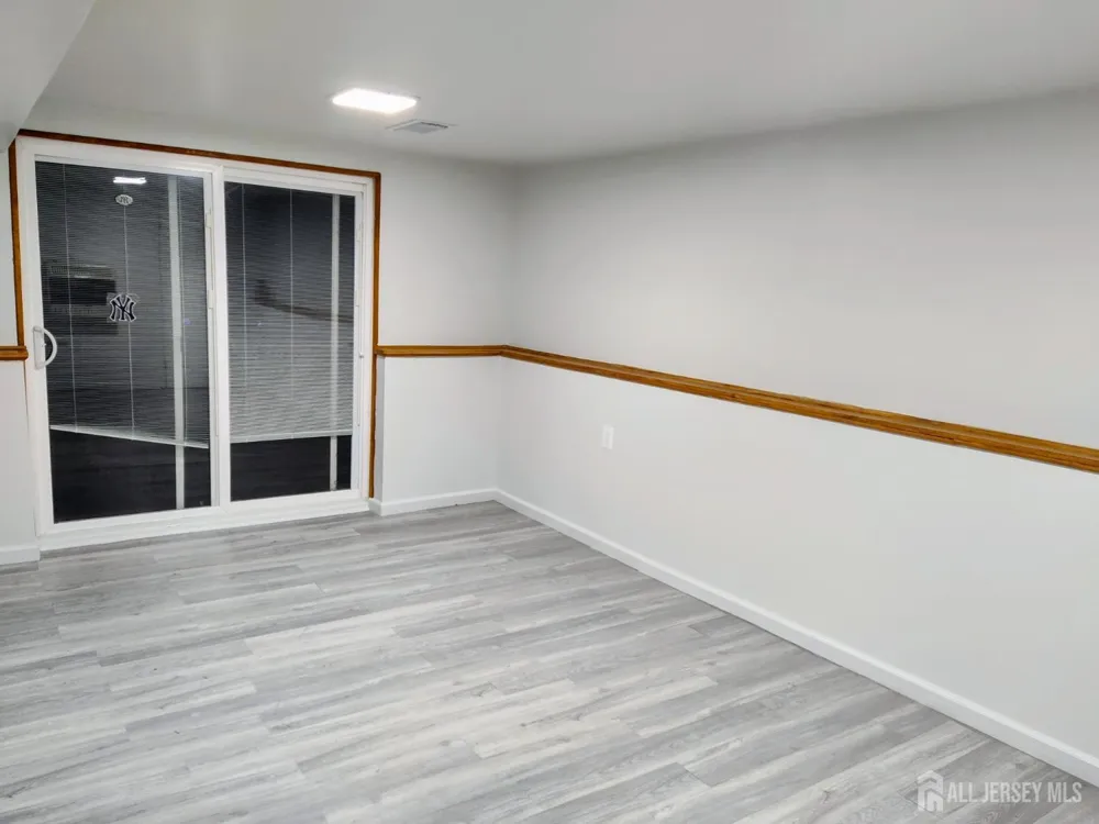 41 Claremont Avenue Colonia, NJ 07067