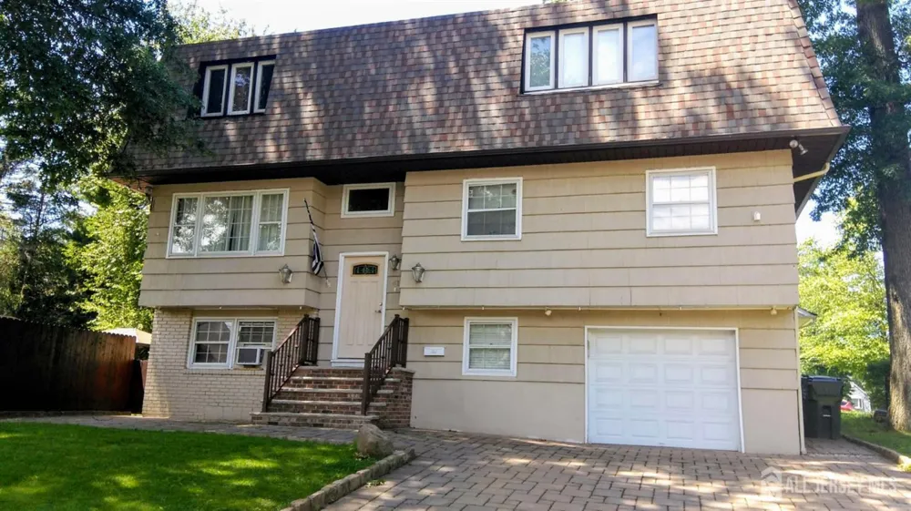 41 Claremont Avenue Colonia, NJ 07067