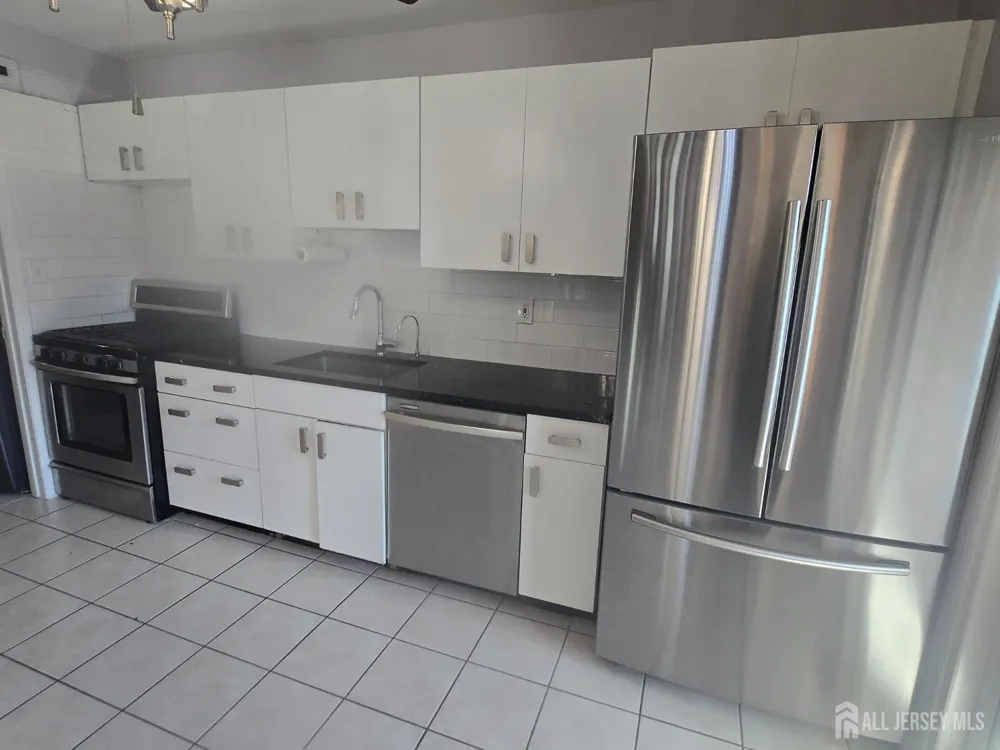 3612 Bloomingdale Drive Hillsborough, NJ 08844