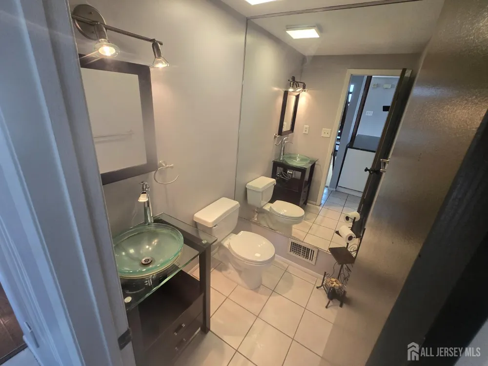 3612 Bloomingdale Drive Hillsborough, NJ 08844