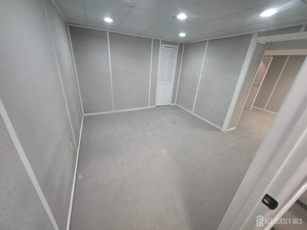 3612 Bloomingdale Drive Hillsborough, NJ 08844