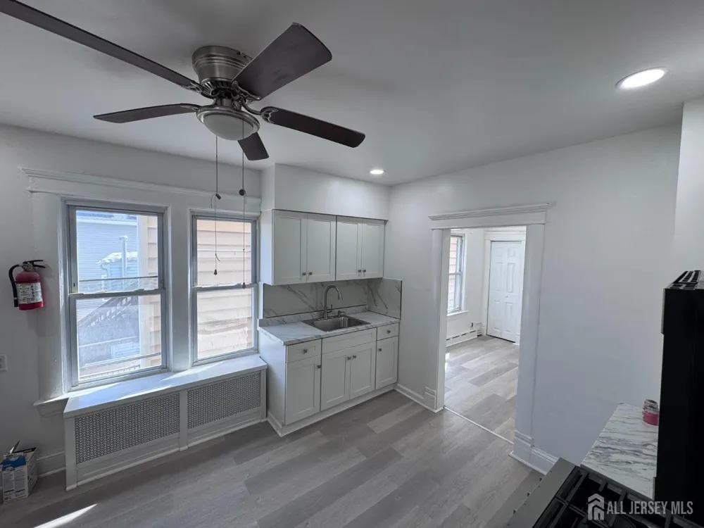164 Lynd Street #2 Perth Amboy, NJ 08861