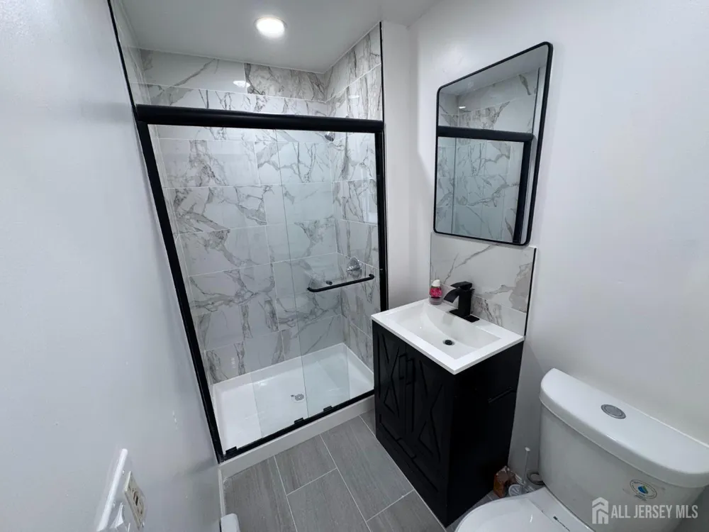 164 Lynd Street #2 Perth Amboy, NJ 08861