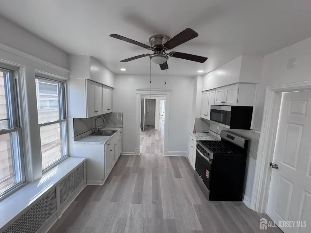 164 Lynd Street #2 Perth Amboy, NJ 08861