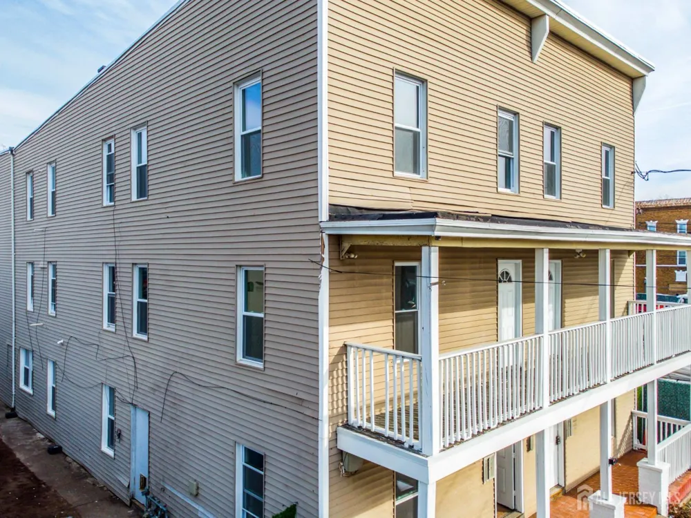 364 Market Street #3F Perth Amboy, NJ 08861