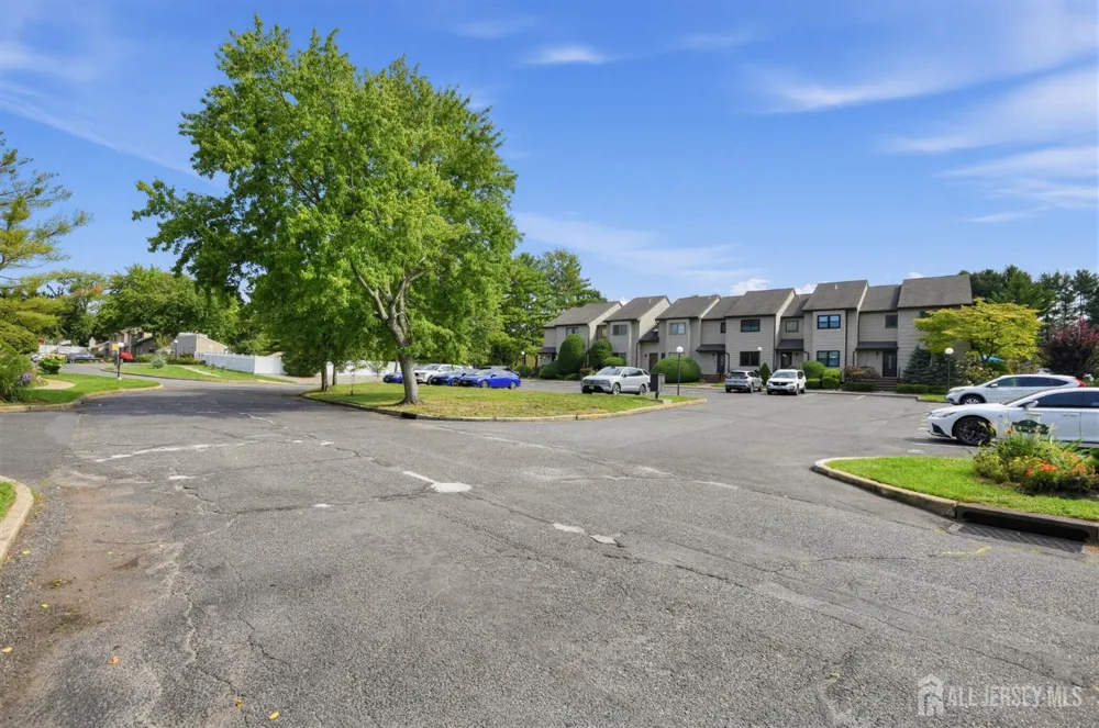 38 Ventura Court Old Bridge, NJ 08857