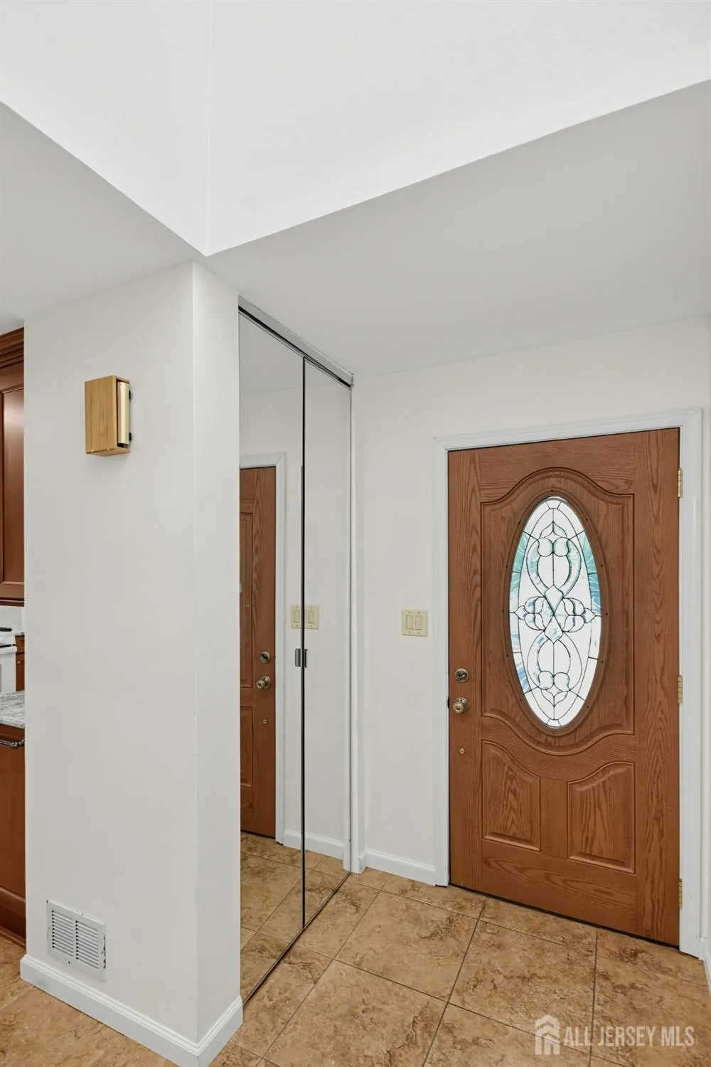 38 Ventura Court Old Bridge, NJ 08857