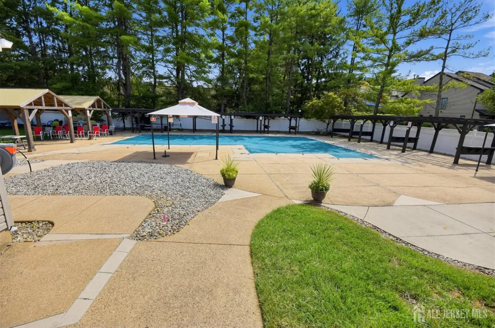 38 Ventura Court Old Bridge, NJ 08857