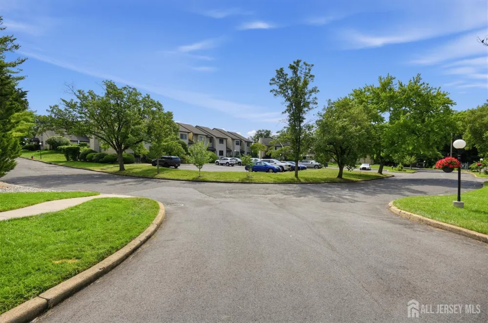 38 Ventura Court Old Bridge, NJ 08857