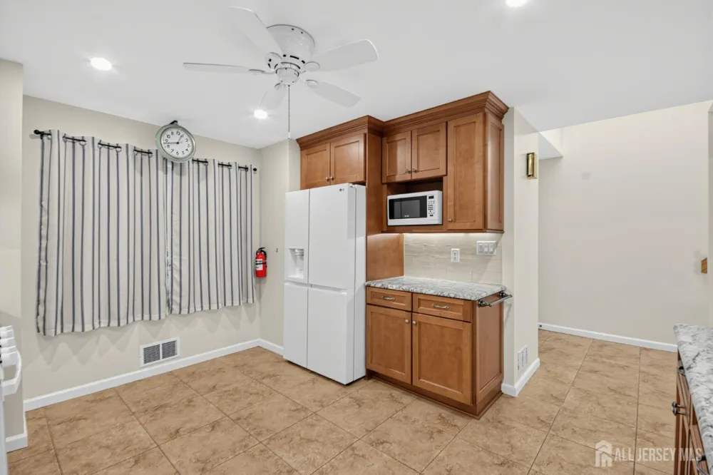 38 Ventura Court Old Bridge, NJ 08857