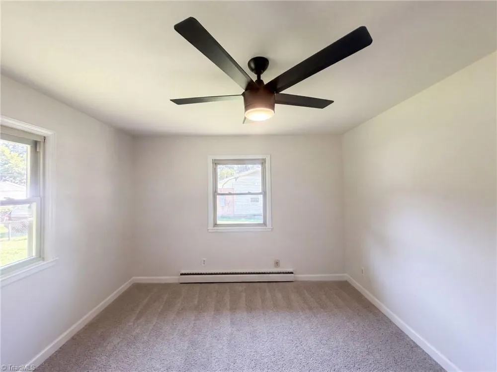 5909 Chipmunk Drive Greensboro, NC 27407