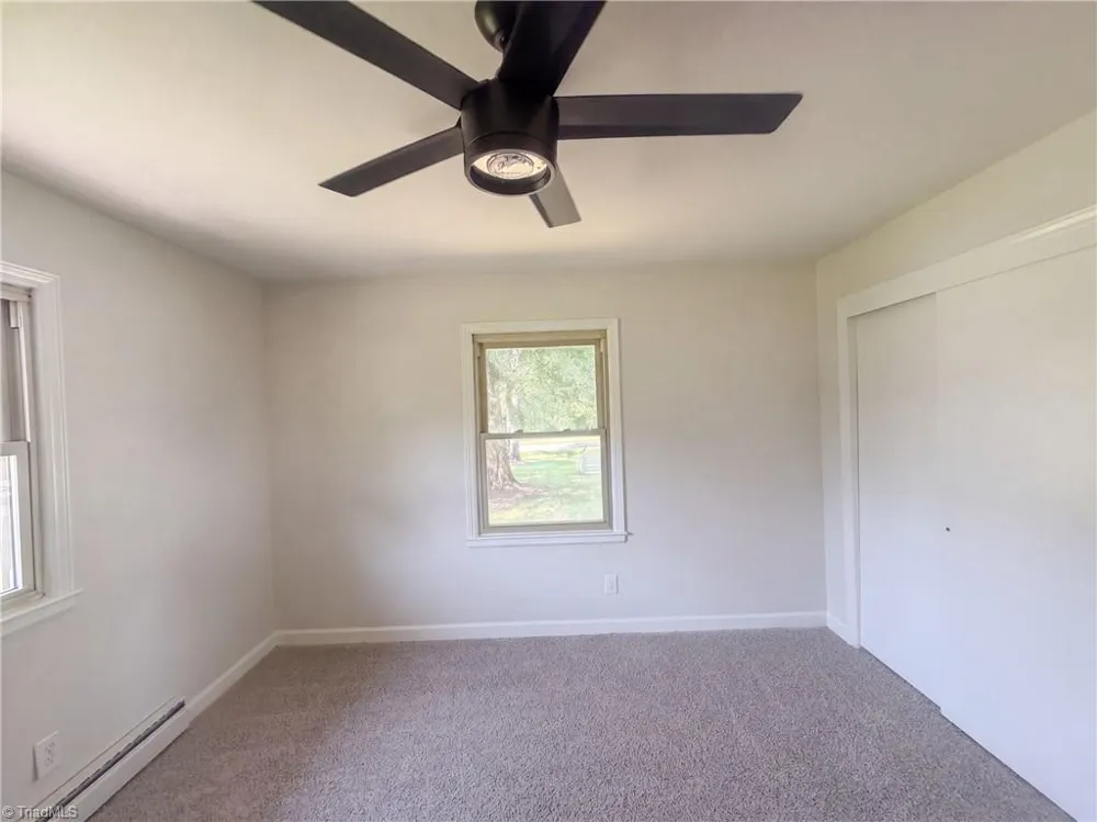 5909 Chipmunk Drive Greensboro, NC 27407