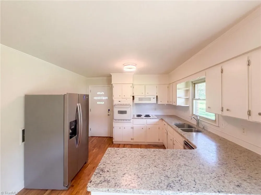 5909 Chipmunk Drive Greensboro, NC 27407