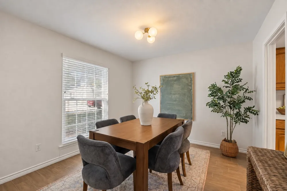1109 Midway Drive Richardson, TX 75081
