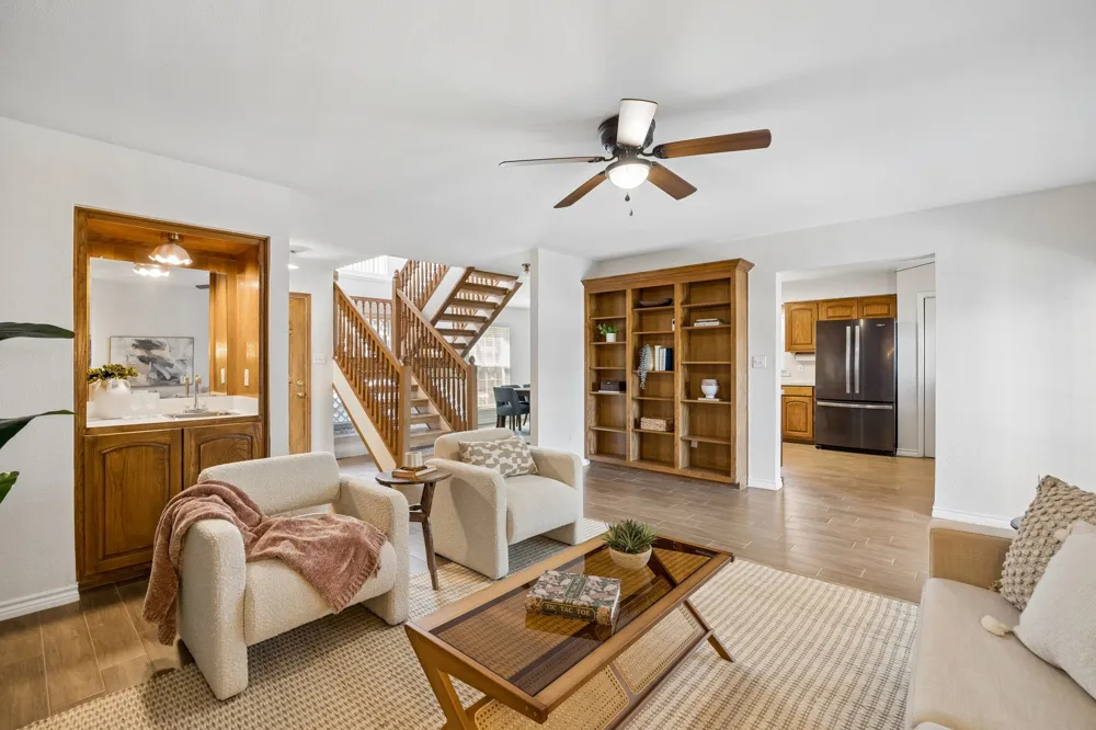 1109 Midway Drive Richardson, TX 75081