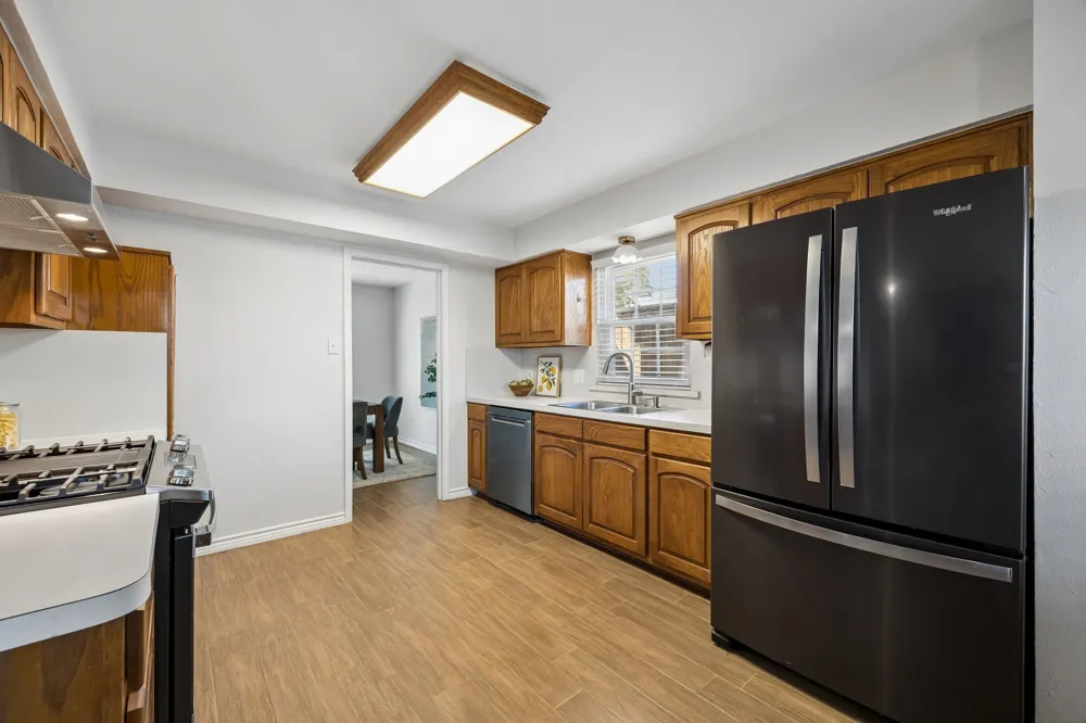 1109 Midway Drive Richardson, TX 75081