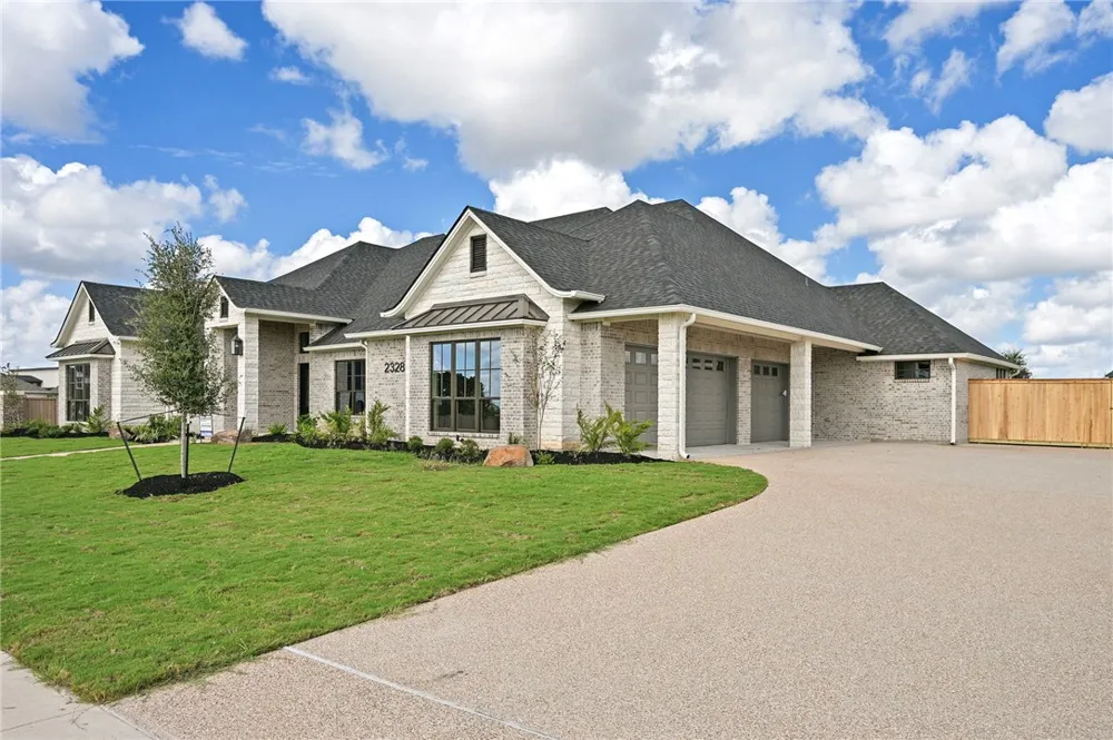 2328 Storyteller Court College Station, TX 77845