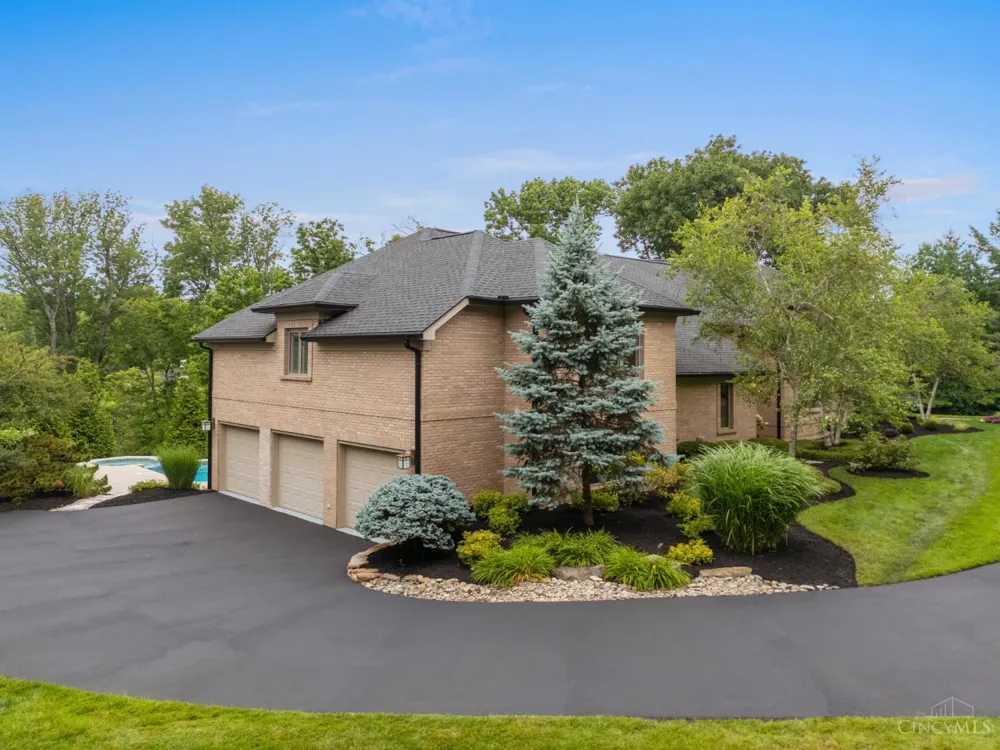 5035 Taft Place Indian Hill, OH 45243