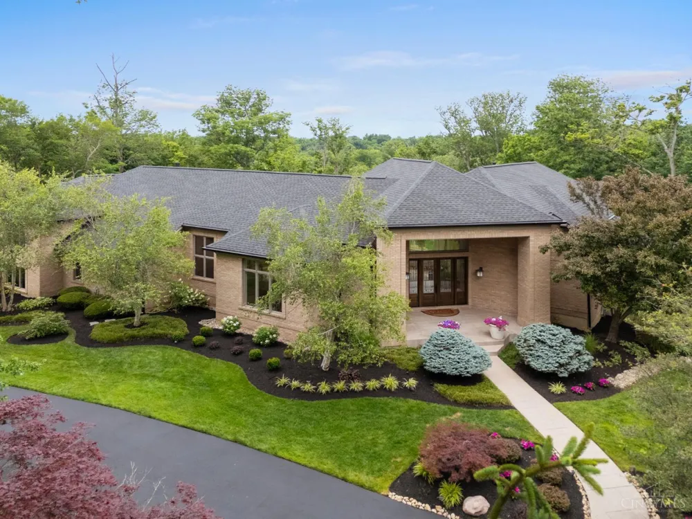 5035 Taft Place Indian Hill, OH 45243