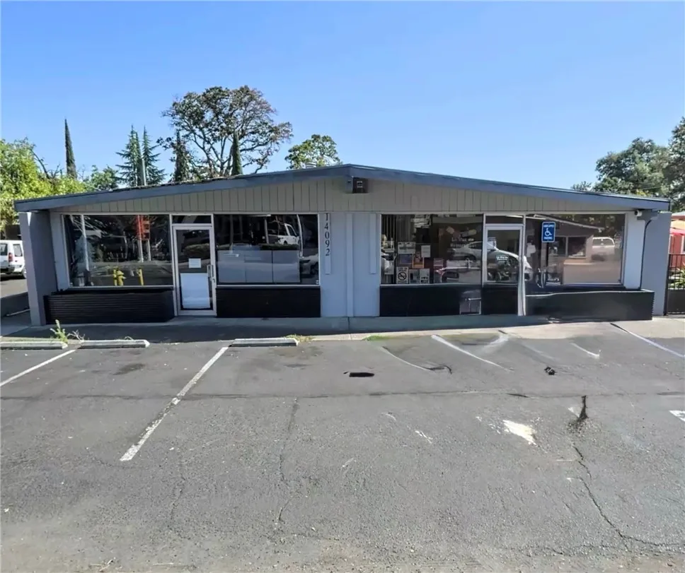 14092 Lakeshore Clearlake, CA 95422