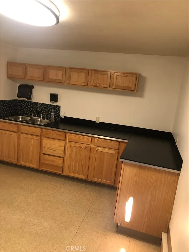 14092 Lakeshore Clearlake, CA 95422